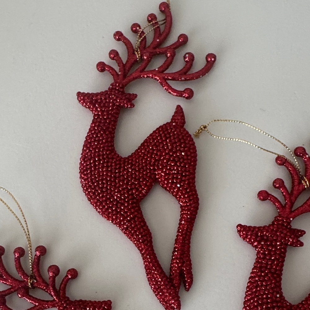 Elegant Red Beaded Reindeer Ornaments - Picture 3 of 4